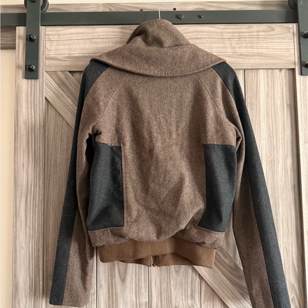 Stylish Brown and Black Bomber Jacket - Picture 2 of 4